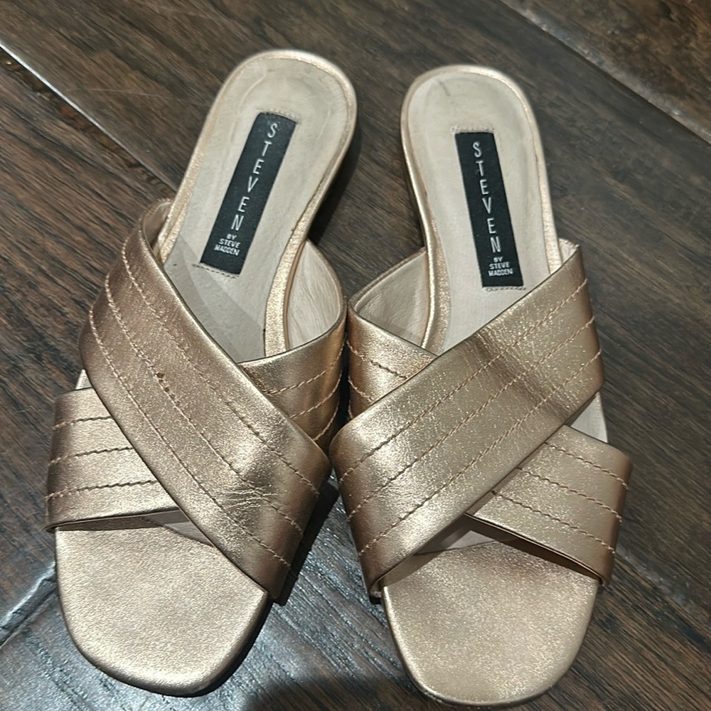 Steven sandals
